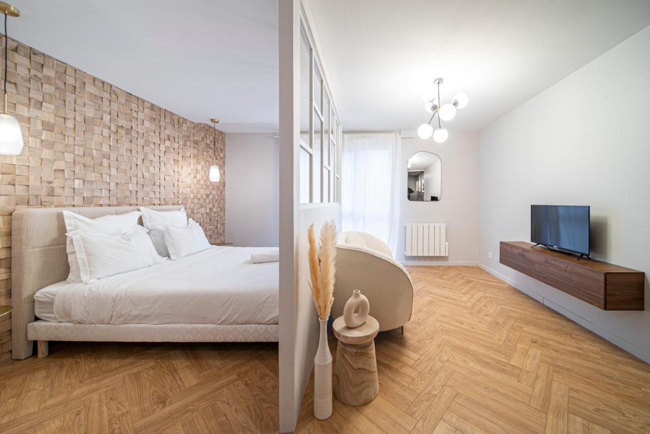 Suite Georgia Villeurbanne Esterno foto